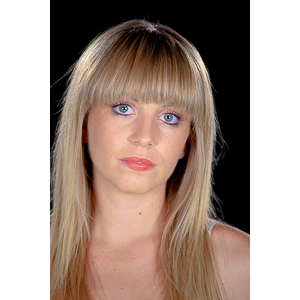 I met T'Lane through a session I shot for a friend of hers on Manhattan Beach. She was absolutely gorgeous and I was thrilled that she agreed to shoot with me.